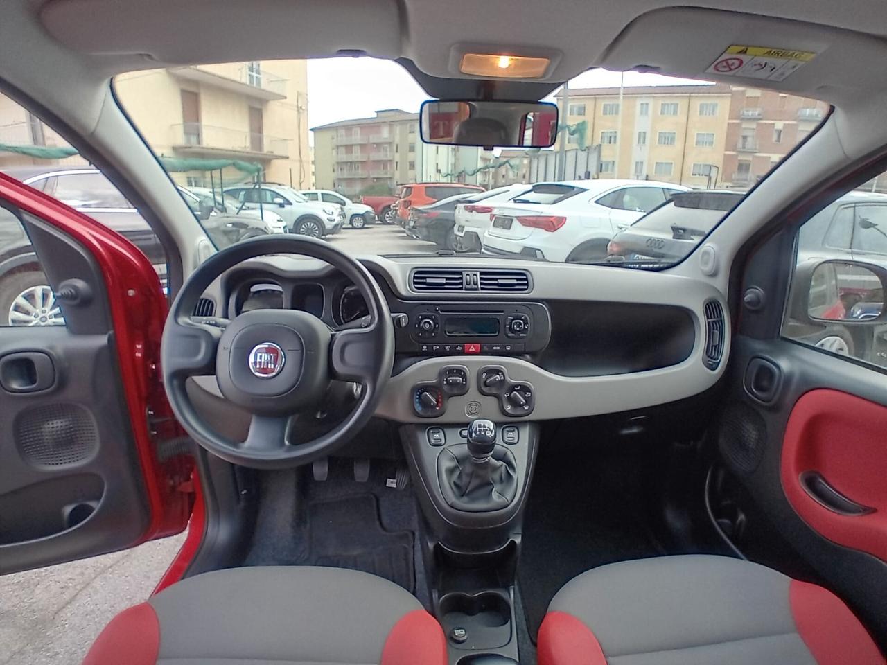 Fiat Panda 1.2 Lounge 5 posti