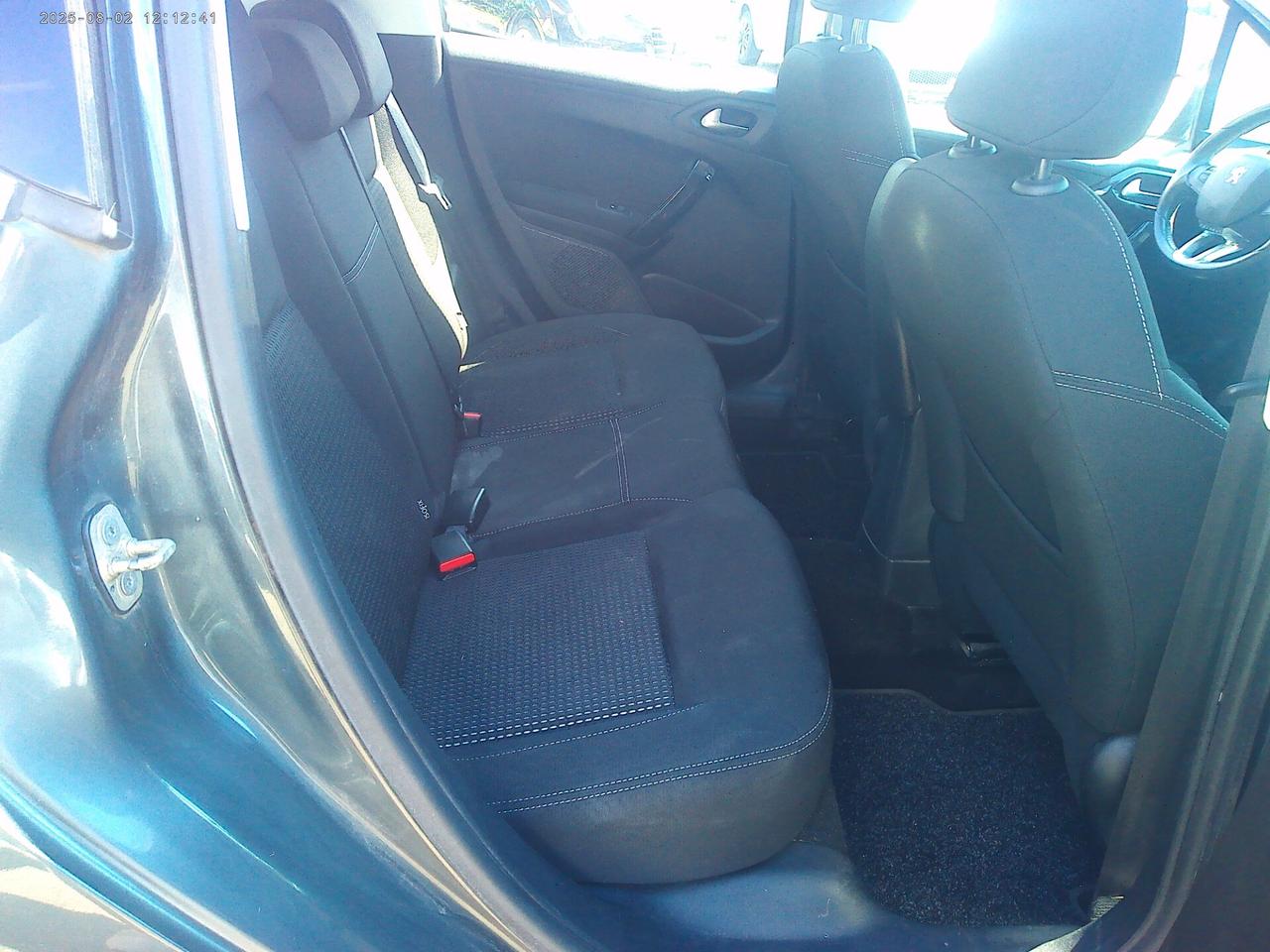 Peugeot 208 PureTech 82 5 porte Allure