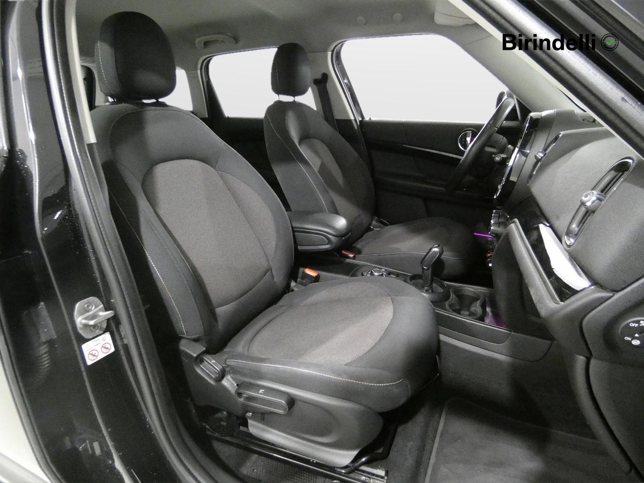MINI Mini Countrym.(F60) - Mini 2.0 Cooper D Business Countryman