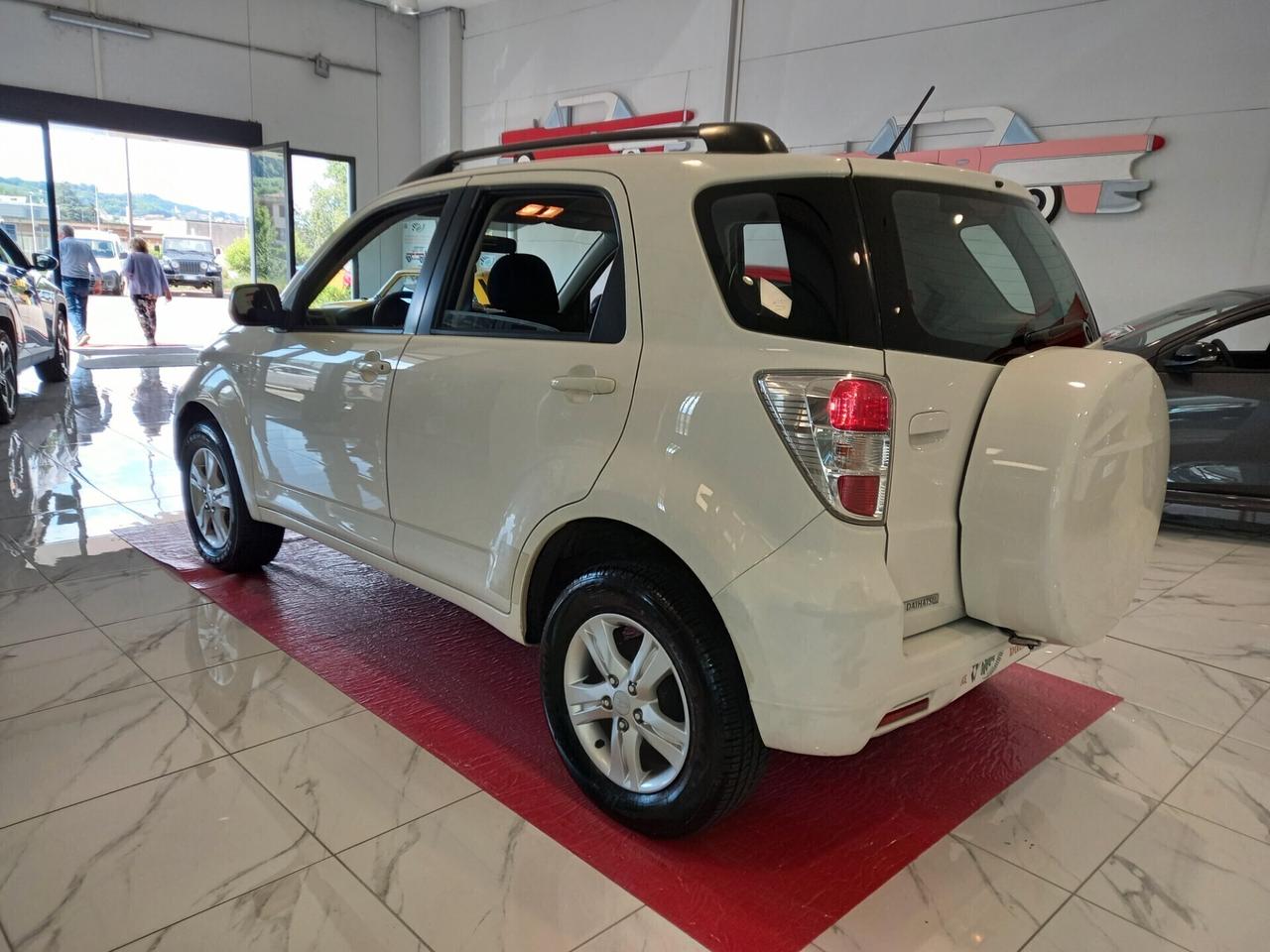 Daihatsu Terios 1.5 2WD 64.000 km