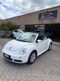 Volkswagen New Beetle 1.4 16V Cabrio