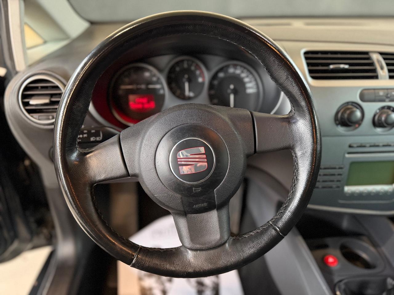 Seat Leon 1.6 Stylance NEOPATENTATI