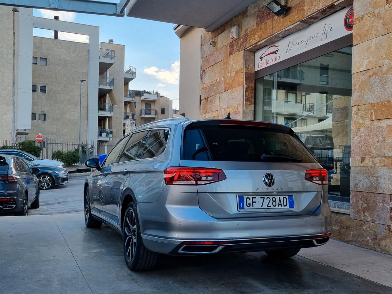 Volkswagen Passat VIII Variant 2.0 tdi Executive 200cv dsg