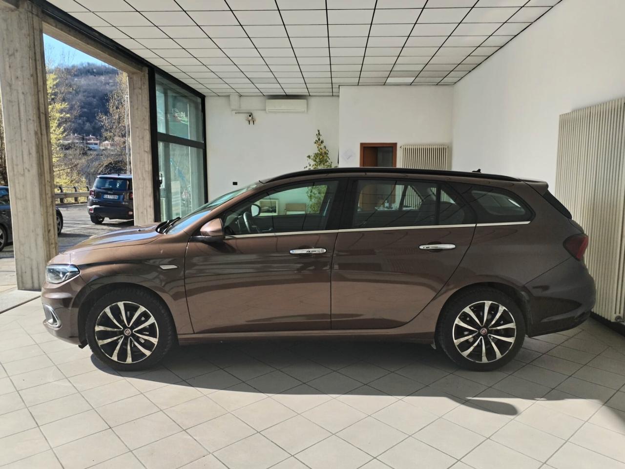 Fiat Tipo 1.6 Mjt S&S SW Lounge