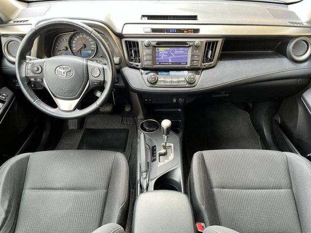 TOYOTA RAV 4 2.2 D-CAT A/T 4WD STYLE