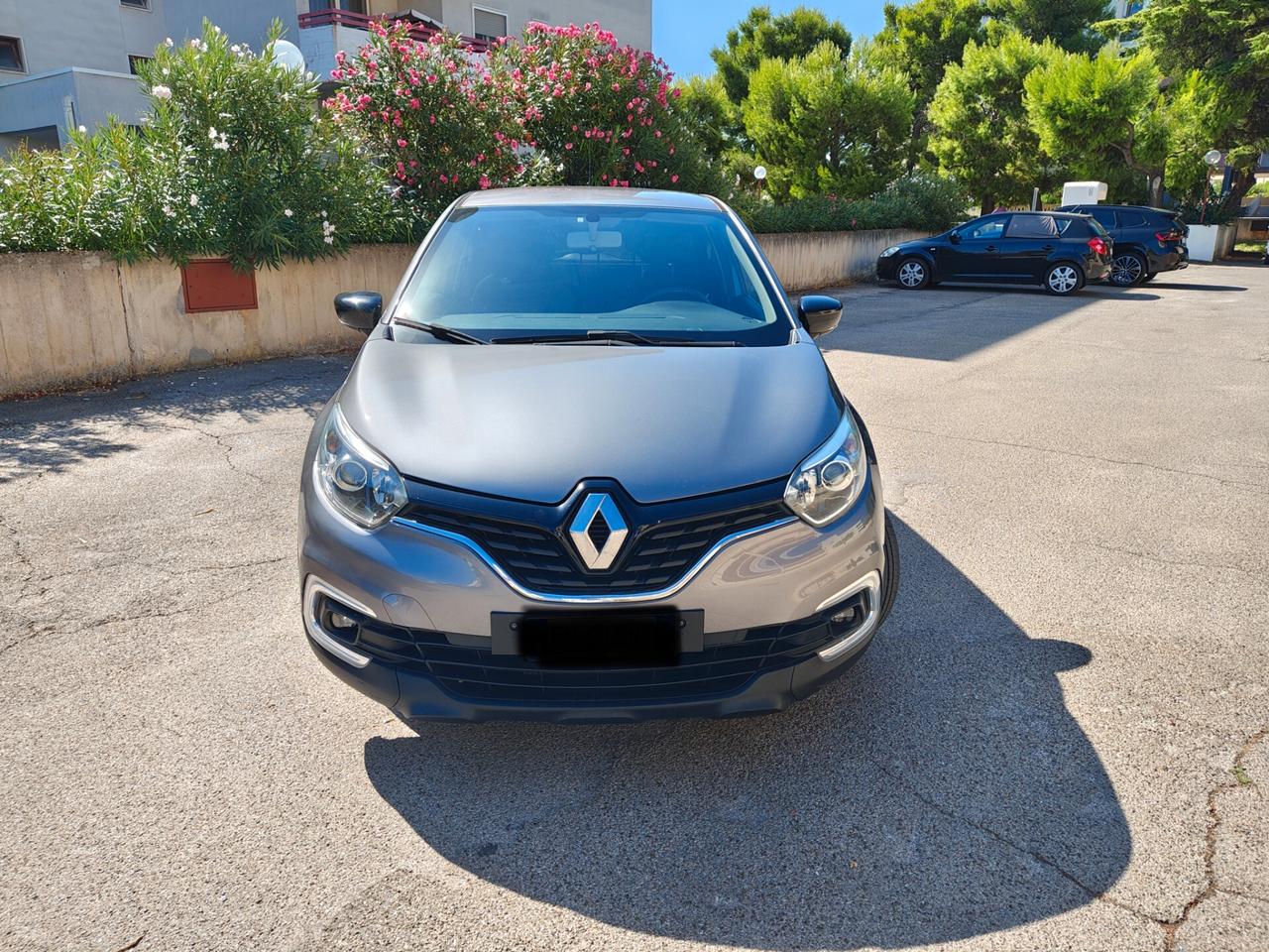 Renault Captur dCi 8V 90 CV EDC Sport Edition