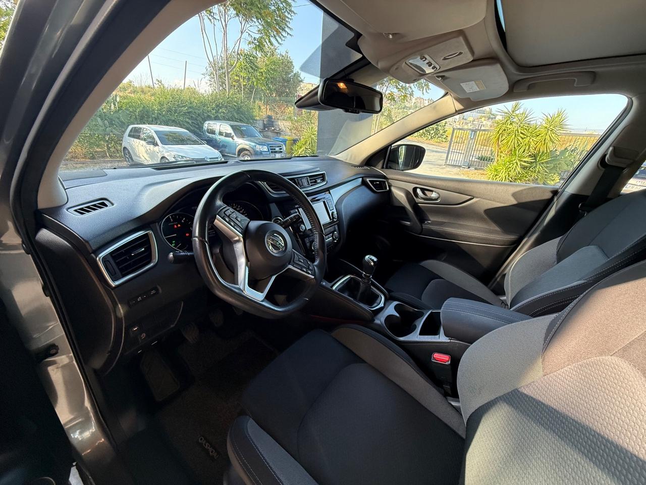 Nissan Qashqai 1.5 dCi Tekna