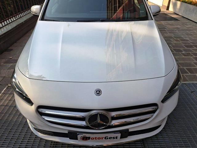 MERCEDES-BENZ B 180 d Automatic Sport