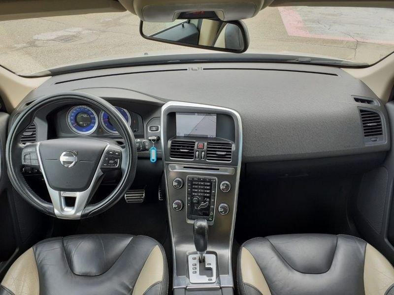 Volvo XC60 D5 AWD Geartronic R-design KM CERTIFIC-GARANZIA