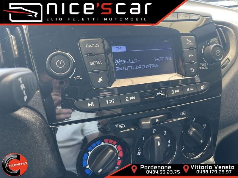 Lancia Ypsilon Ypsilon 1.0 FireFly 5 porte S&S Hybrid Ecochic Silver