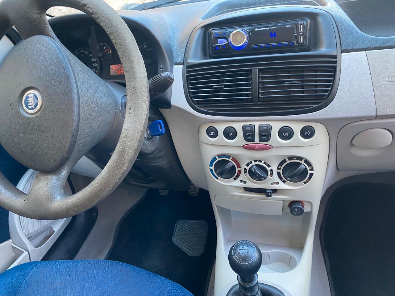 Fiat Punto 1.2 benz 5 porte 8valv full 2005