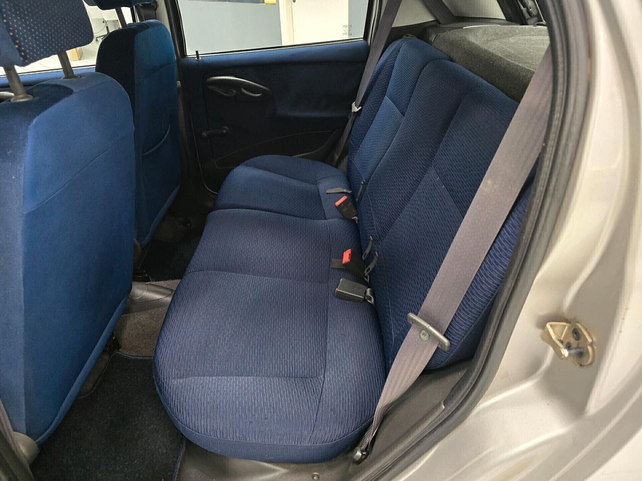 Fiat Punto 1.2i cat 5 porte 2000 NEOPATENTATI