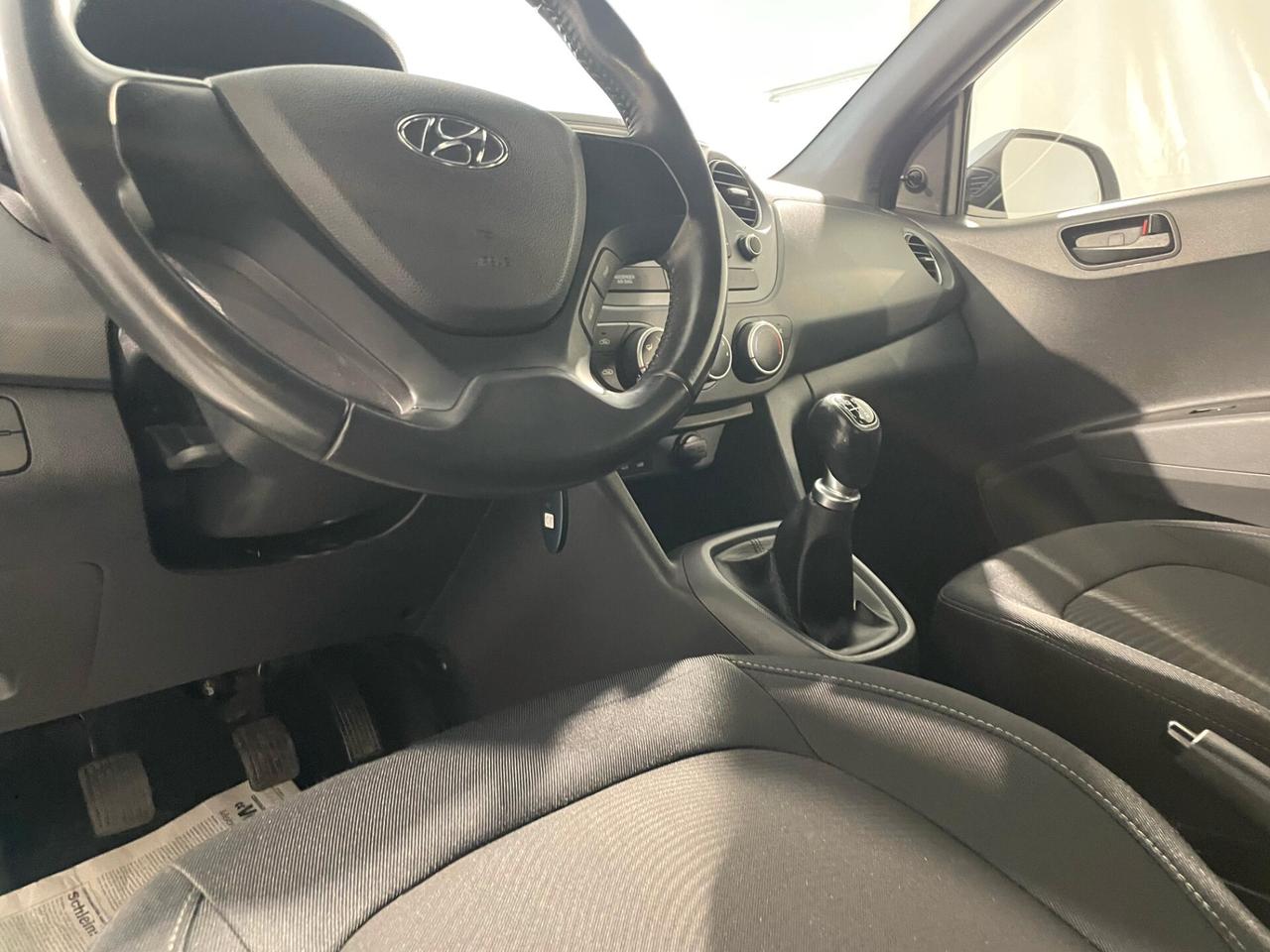 Hyundai i10 1.0 GPL DI SERIE NEOPATENTATI