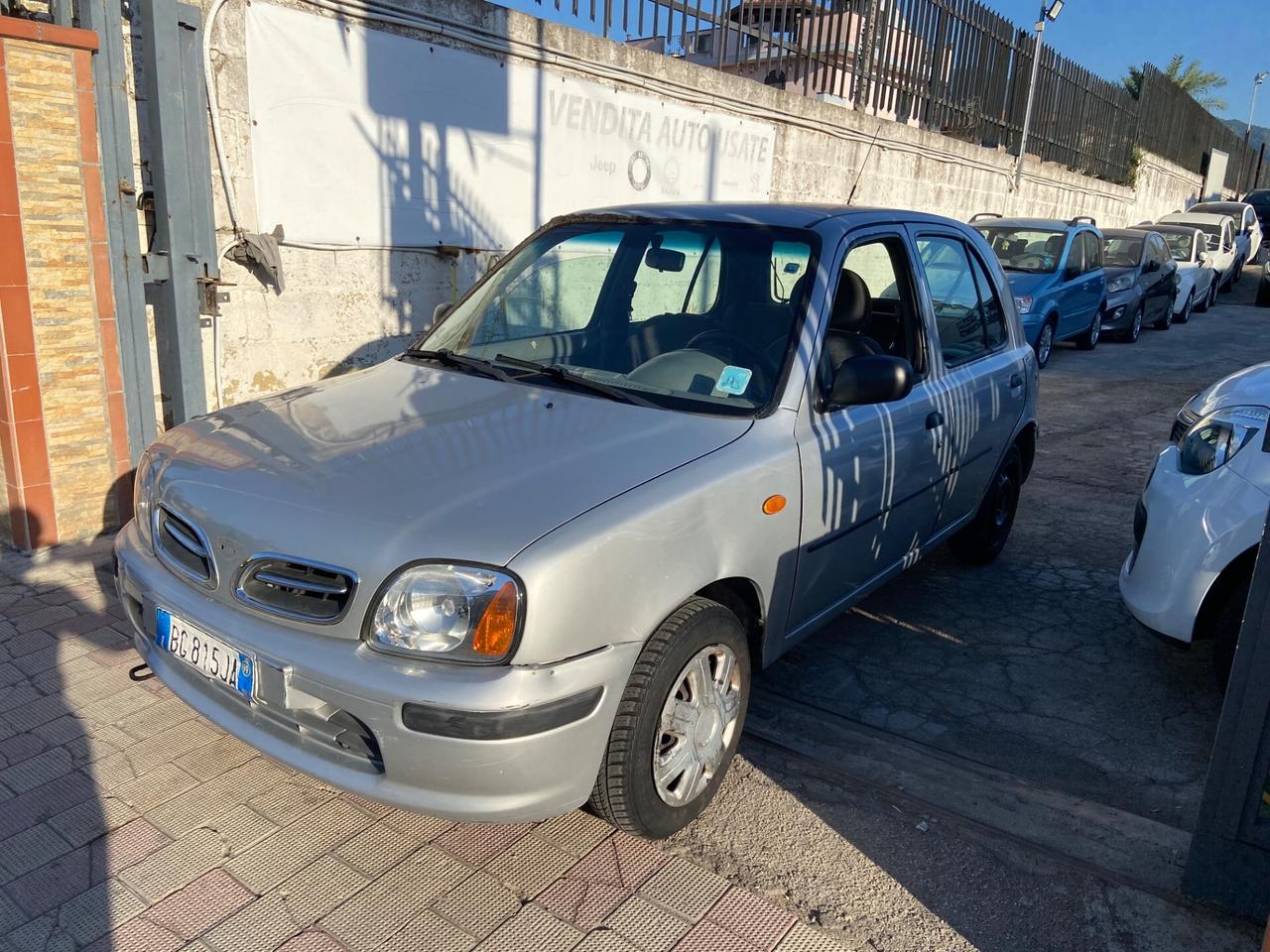 Nissan Micra 1.0i 16V cat 5 porte GPL