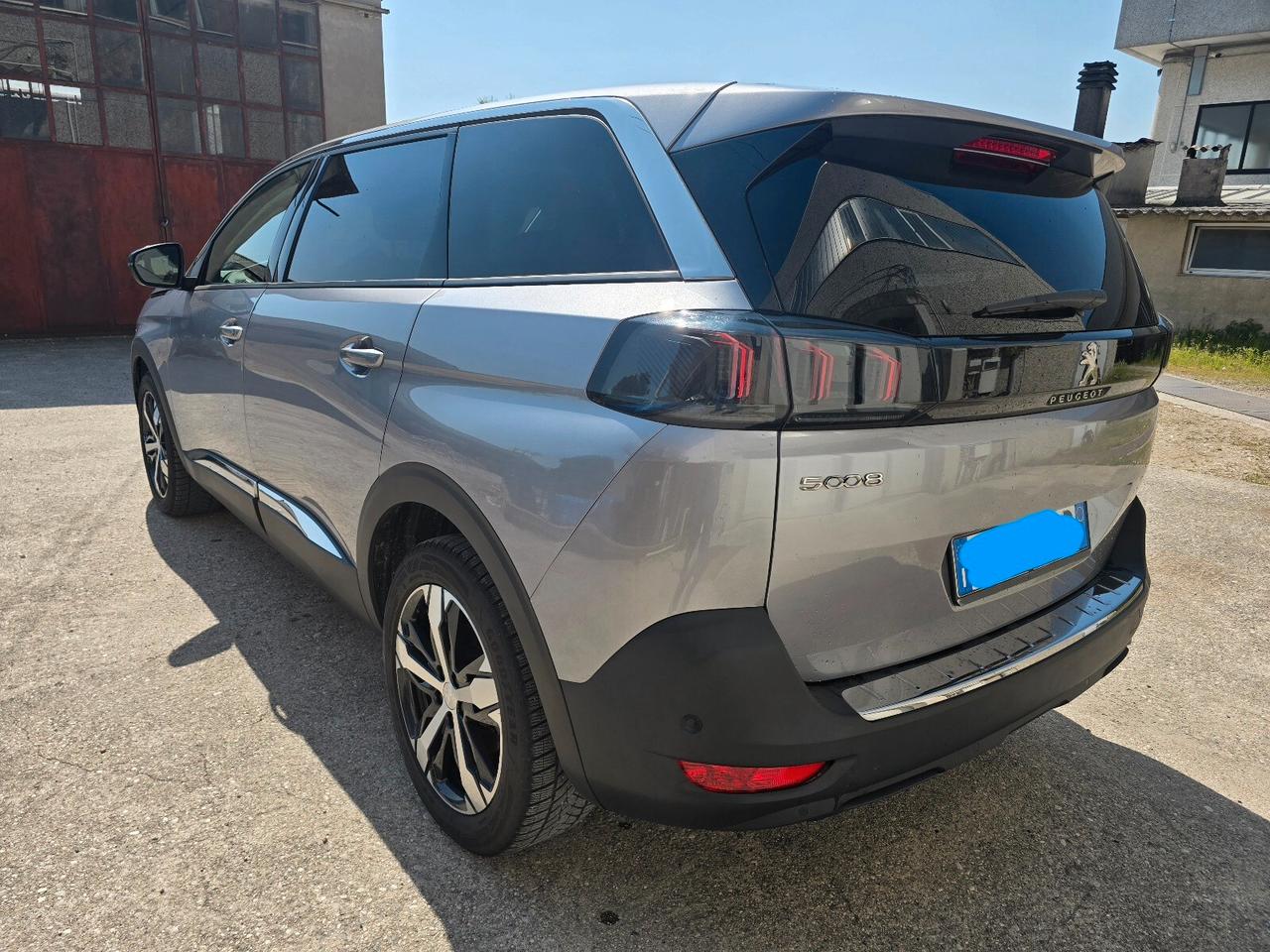 Peugeot 5008 BlueHDi 130 S&S EAT8 Allure