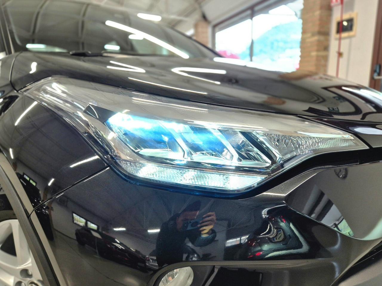 Toyota C-HR 1.8 Hybrid E-CVT Business