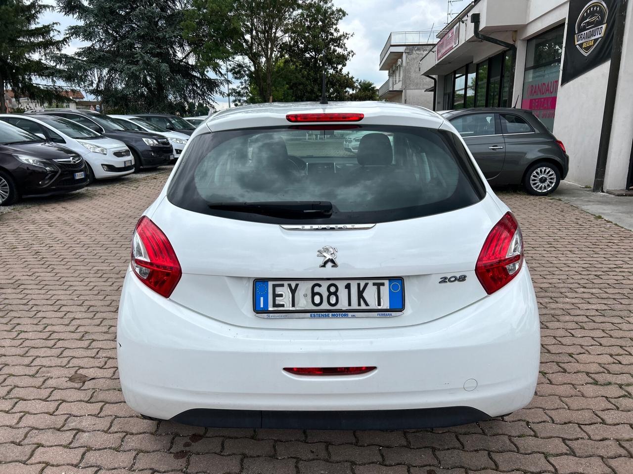 Peugeot 208 PureTech 82 5 porte Allure