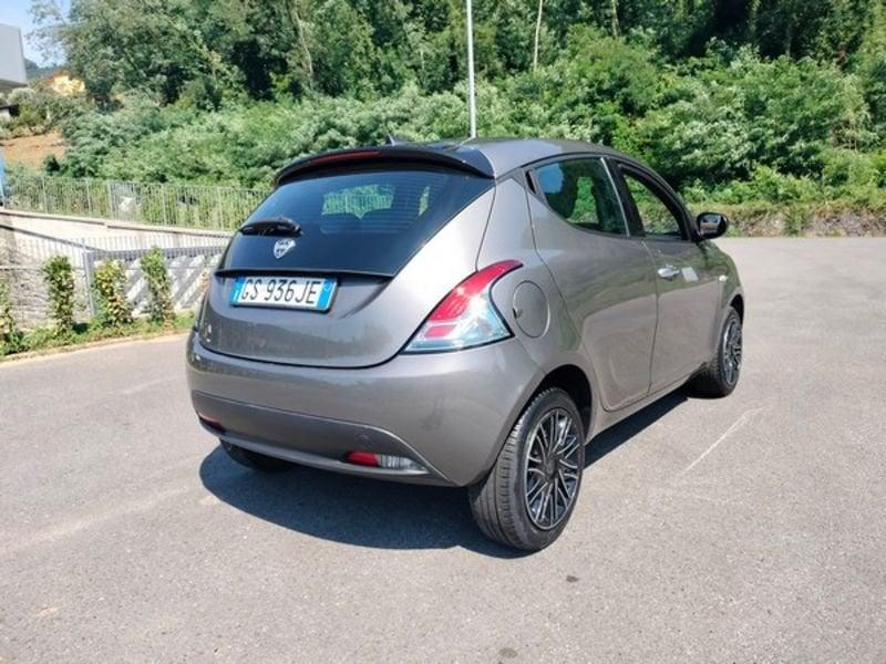 Lancia Ypsilon 1.0 FireFly 70cv Hybrid Oro GPL!!