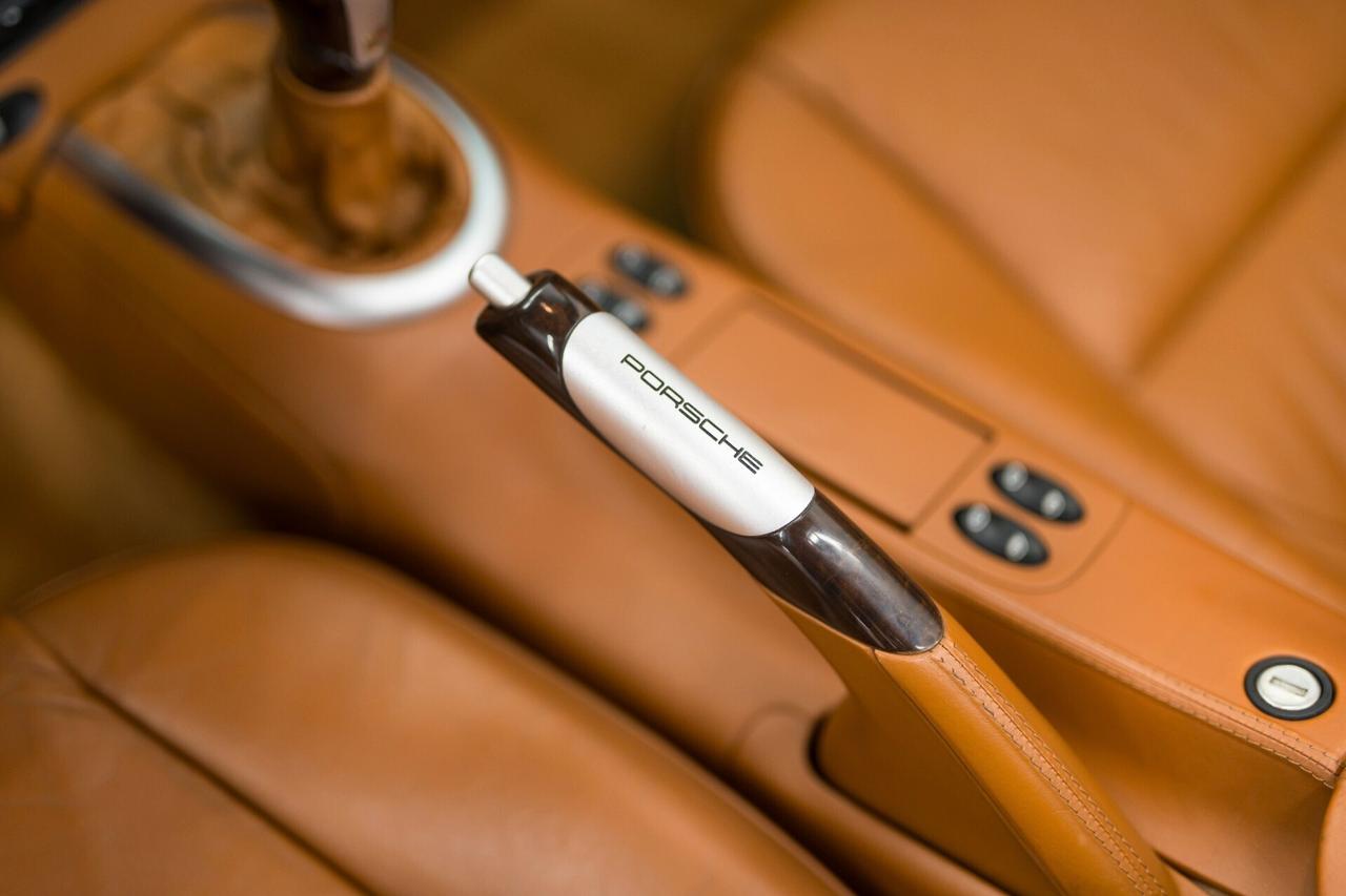 Porsche 911 Carrera cat Cabriolet