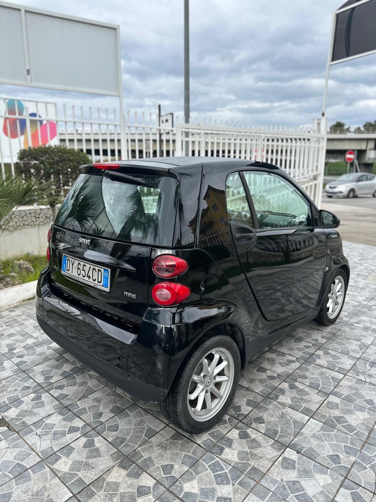Smart ForTwo 1000 52 kW coupé pure