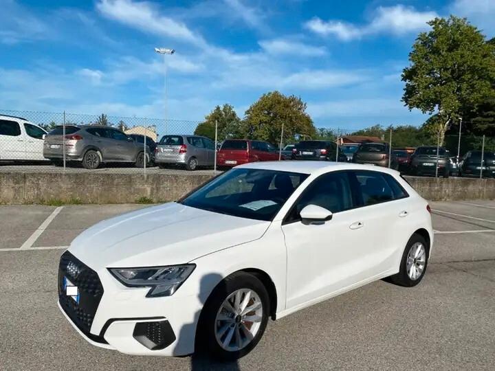 Audi A3 SPB 30 g-tron S tronic Business
