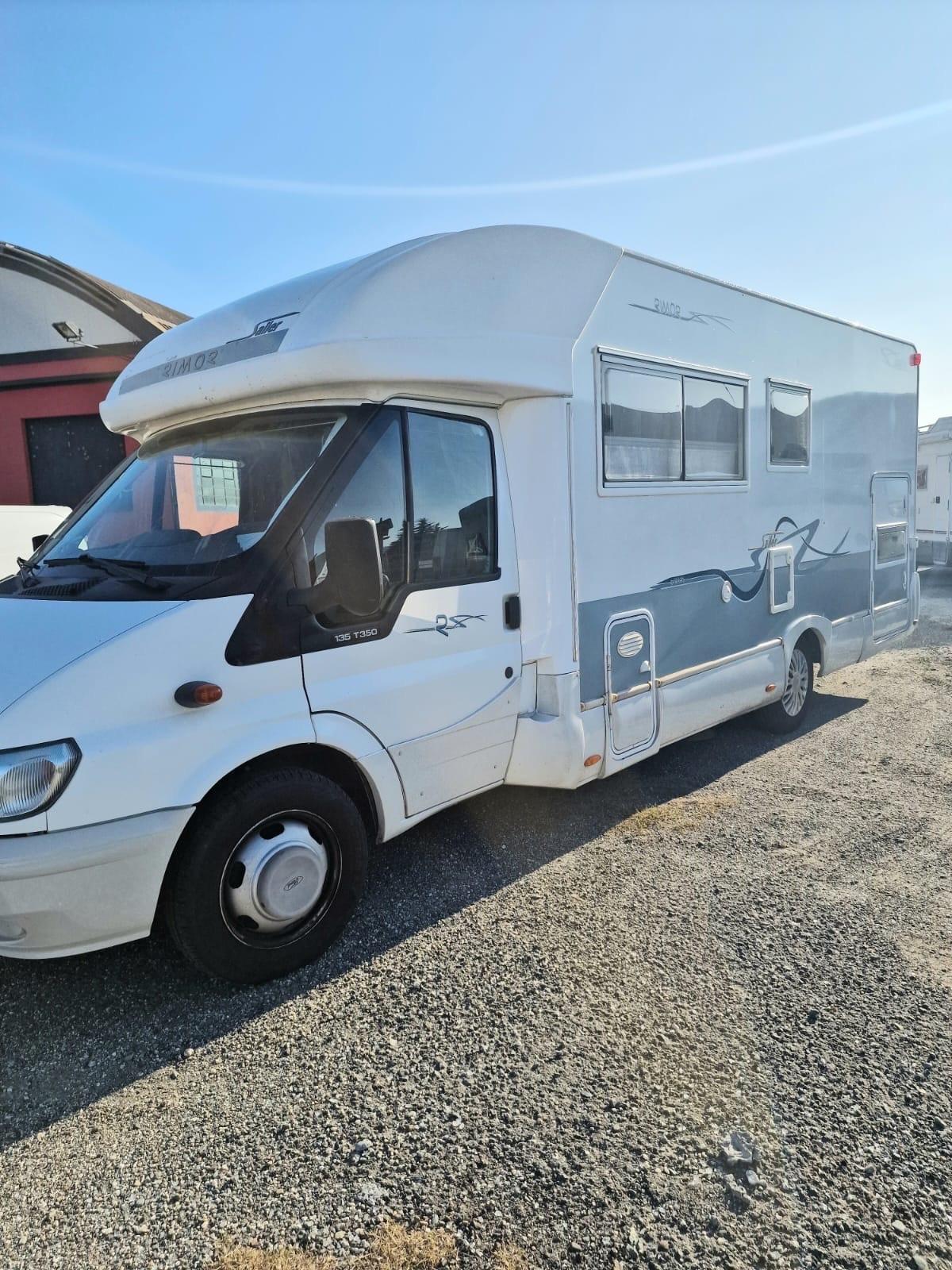 Rimor sailor semi integrale del 2006 in saldo 840