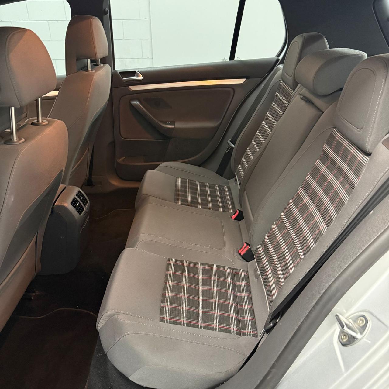 Volkswagen Golf GTI 2.0 16V TFSI 5p.