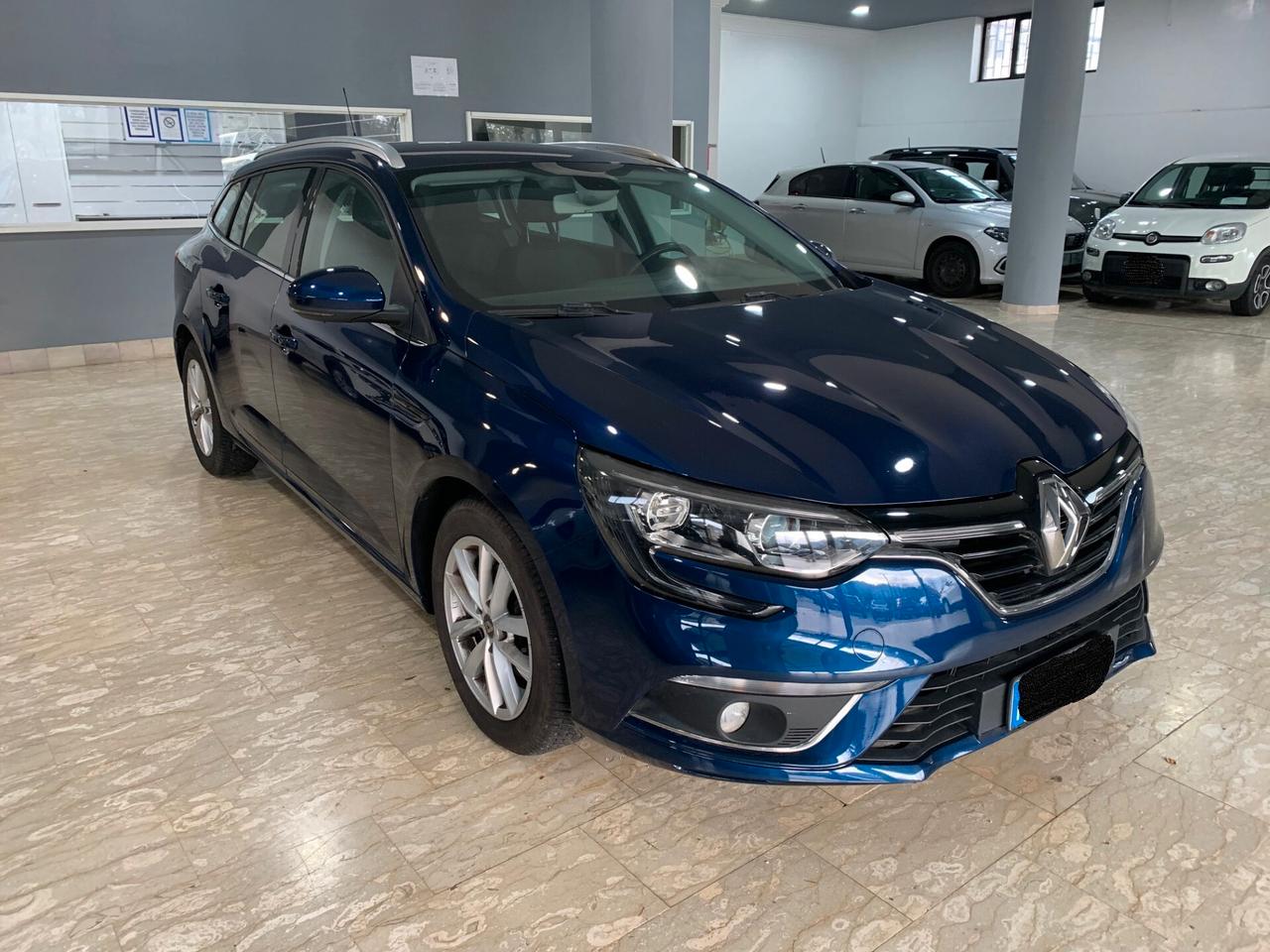 Renault Megane Mégane Sporter Blue dCi 115 CV EDC Business (Autocarro)
