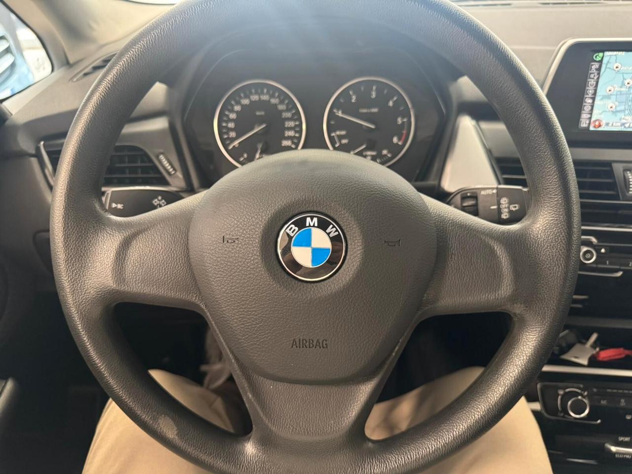 Bmw 2er Active Tourer 216d Luxury