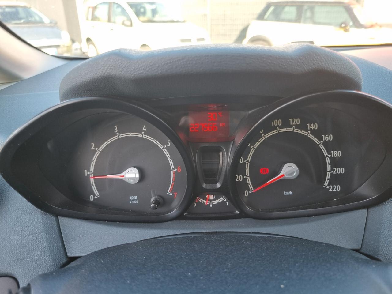 Ford Fiesta 1.4 3 porte Bz.- GPL Titanium
