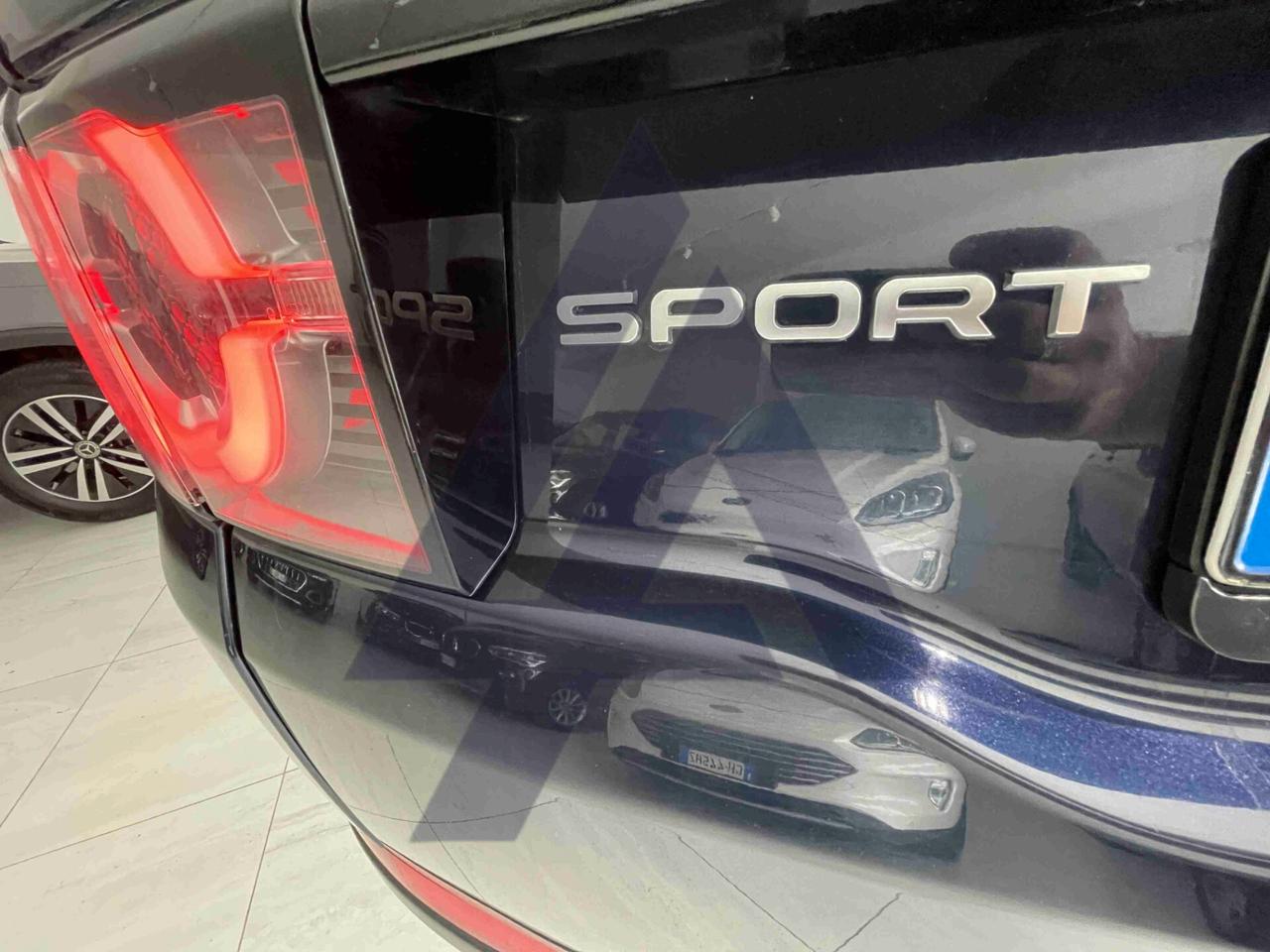 Land Rover Discovery Sport 2.0 TD4 150 CV HSE