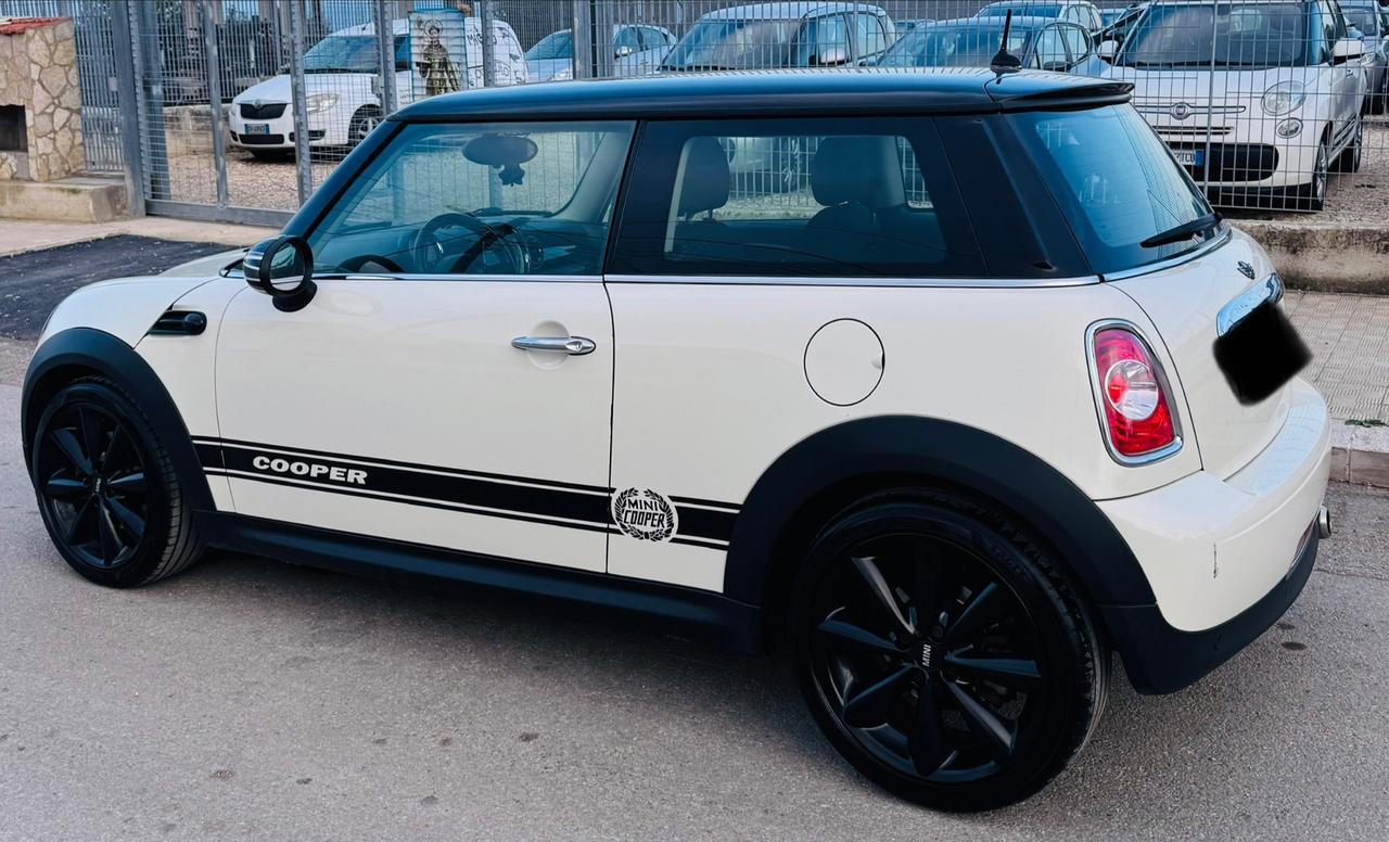 Mini 1.6 16V Cooper D