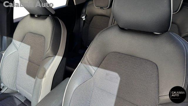 RENAULT Captur TCe 100 CV GPL FAP Intens