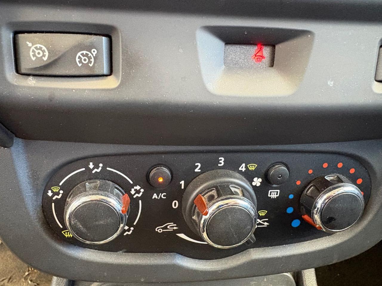 Dacia Duster Serie Limitata Black Shadow 1. #11270