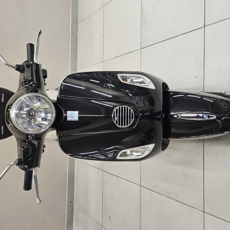 Vespa LX 50 4T - 2012