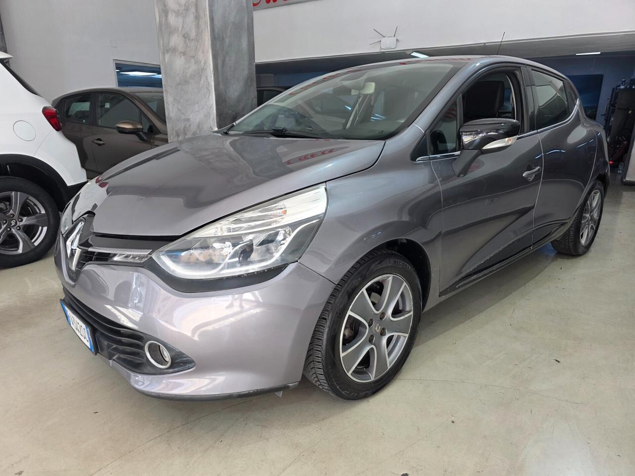 Renault CLIO 1.2 75cv 1 PROPRIETARIO