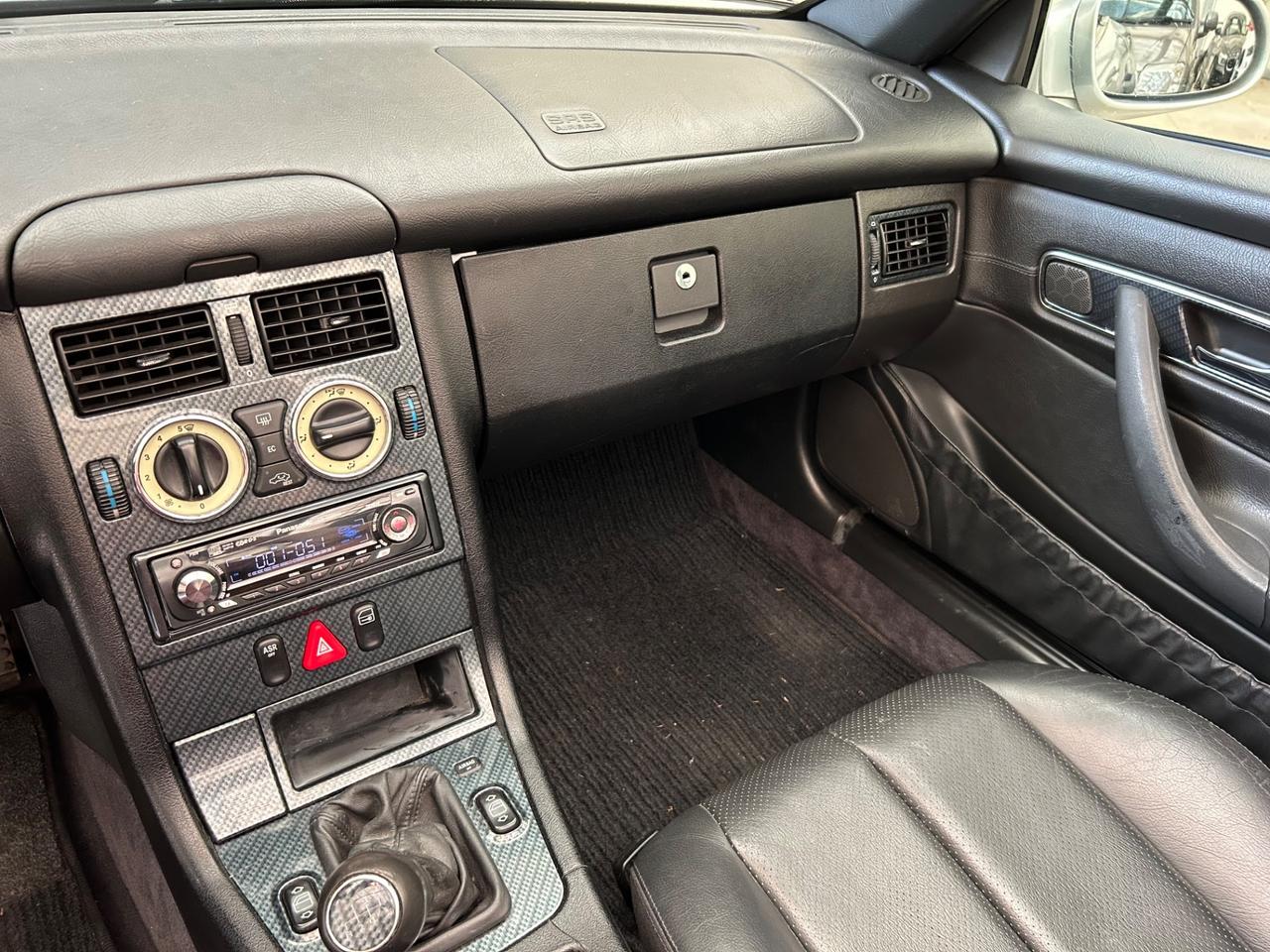 Mercedes-benz SLK 200
