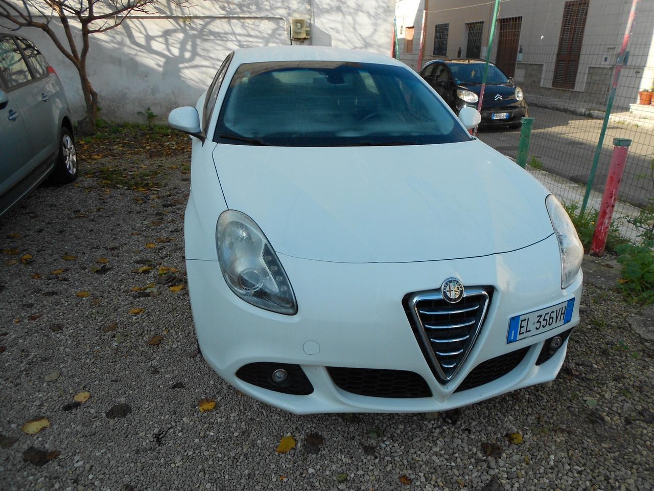 Alfa Romeo Giulietta 1.6 JTDm-2 105 CV Distinctive