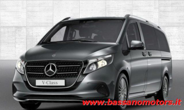 MERCEDES-BENZ V 220 d Automatic Style Long 8 posti - Gancio Traino