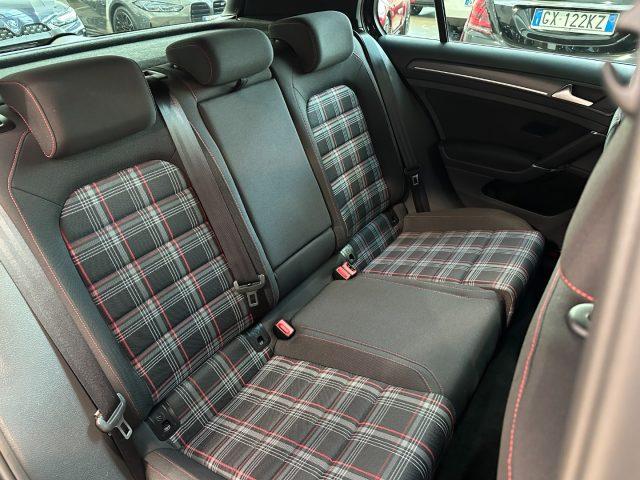 VOLKSWAGEN Golf GTI Performance 2.0 TSI DSG 5p.-19"-Led Matrix-Carplay