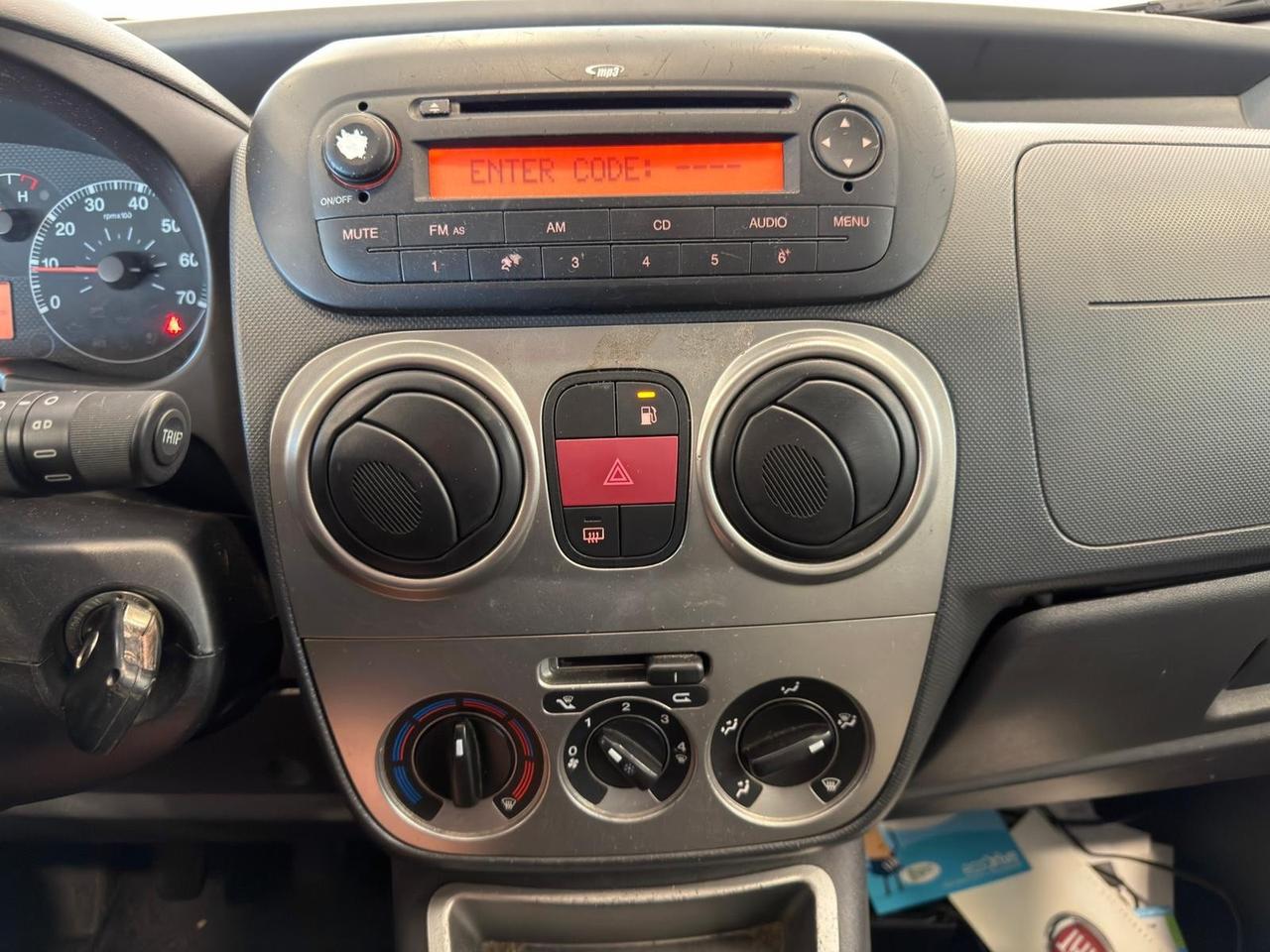 Fiat Qubo 1.4 8V 77 CV Active Natural Power