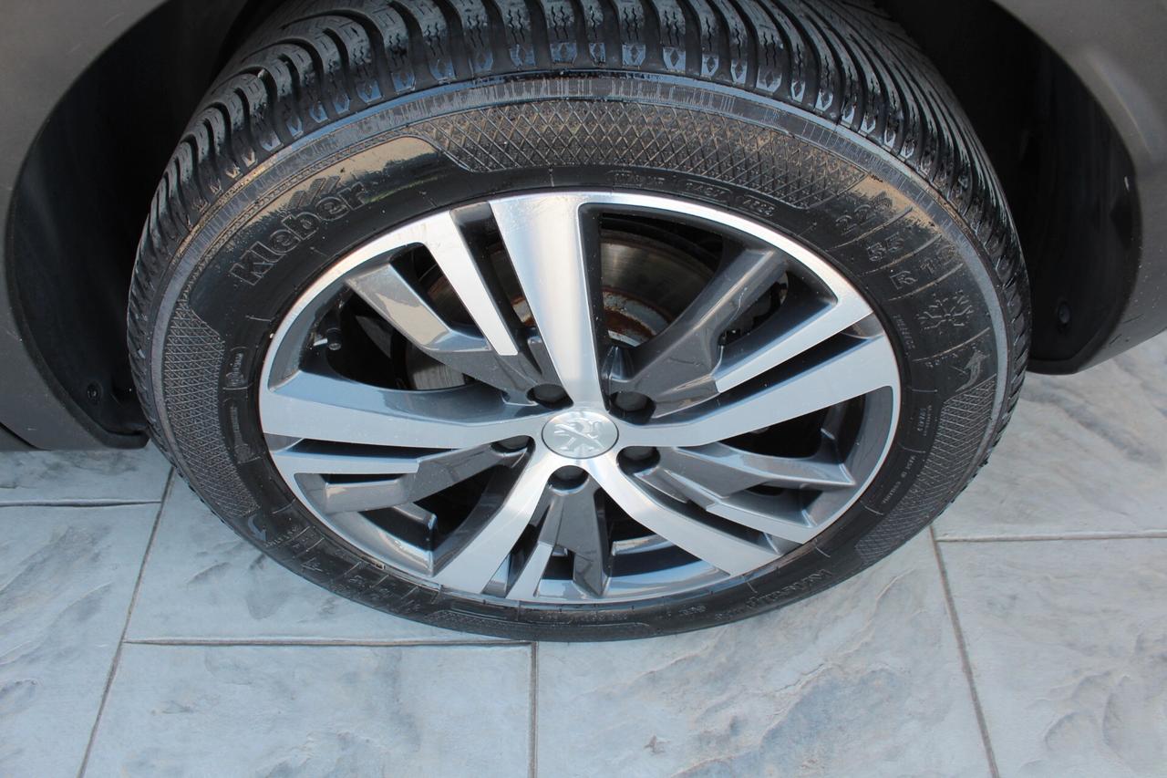 Peugeot 3008 BlueHDi 130 S&S EAT8 Allure