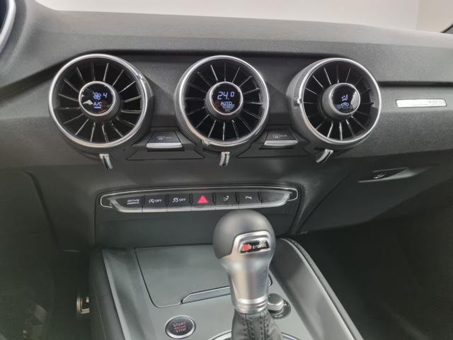 AUDI TT Coupé 40 TFSI S tronic