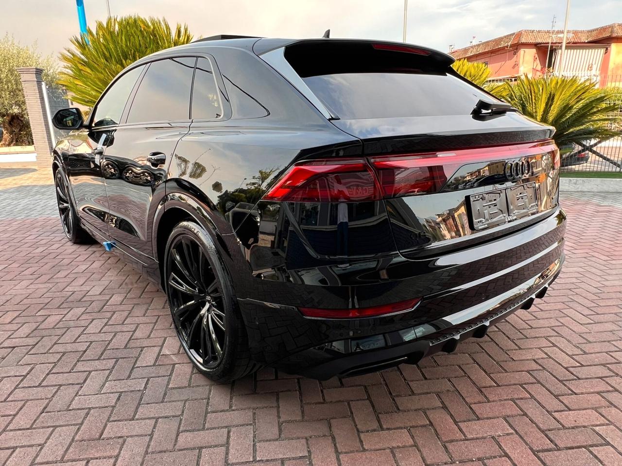 Audi Q8 Acconto €39.200 Noleggio con riscatto NoScoring