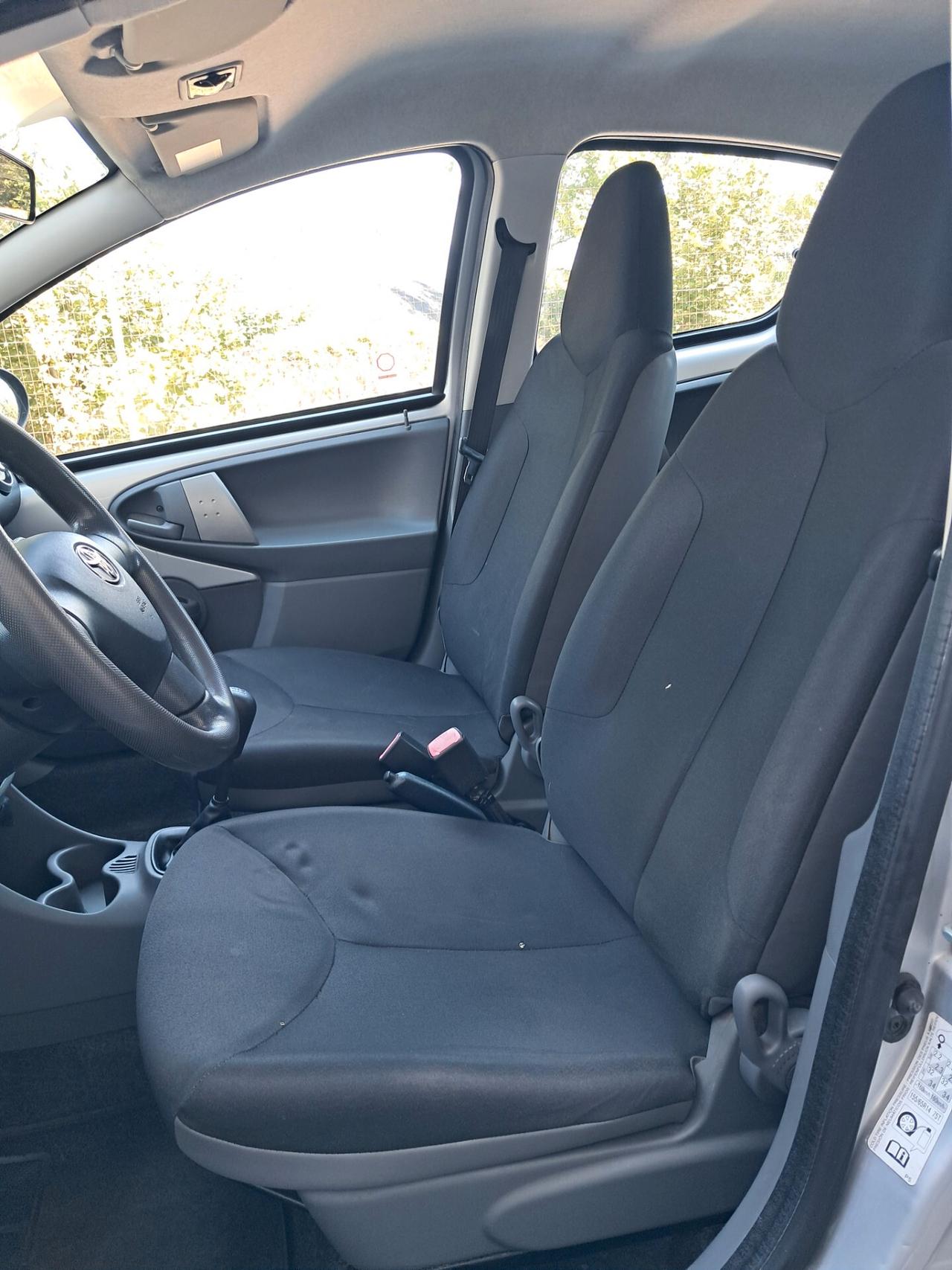 Toyota Aygo 1.0 5 Porte Clima Idroguida