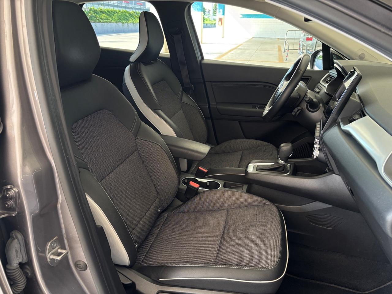 Renault Captur Full Hybrid E-Tech EURO 6