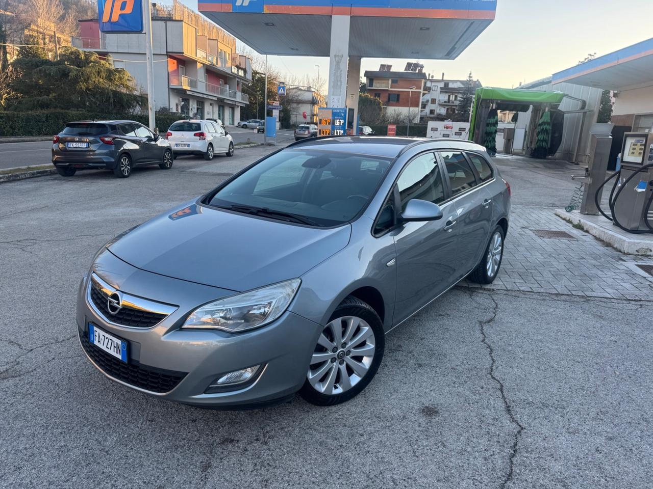 Opel Astra 1.4 Turbo 140CV Sports Tourer GPL Tech Cosmo