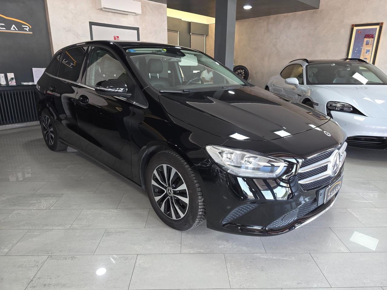 Mercedes-Benz B 180 Sport #11918