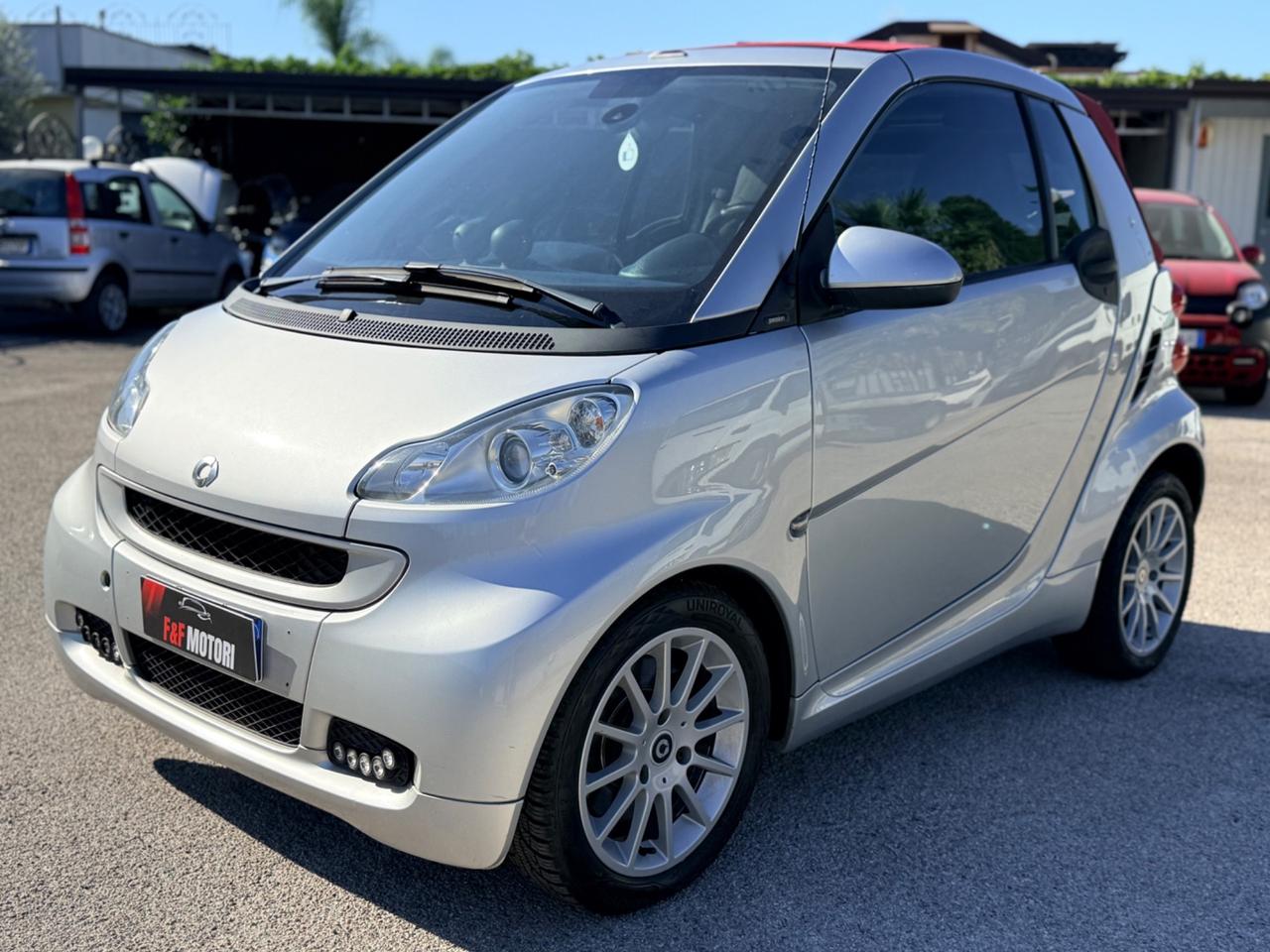 Smart ForTwo 800 40 kW cabrio passion cdi 2012