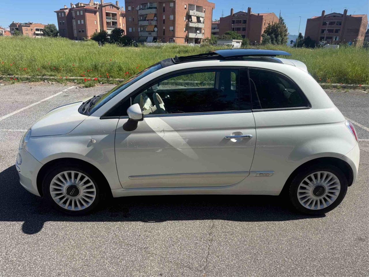 FIAT 500 tetto apribile 90000km garanzia 12 mesi permute